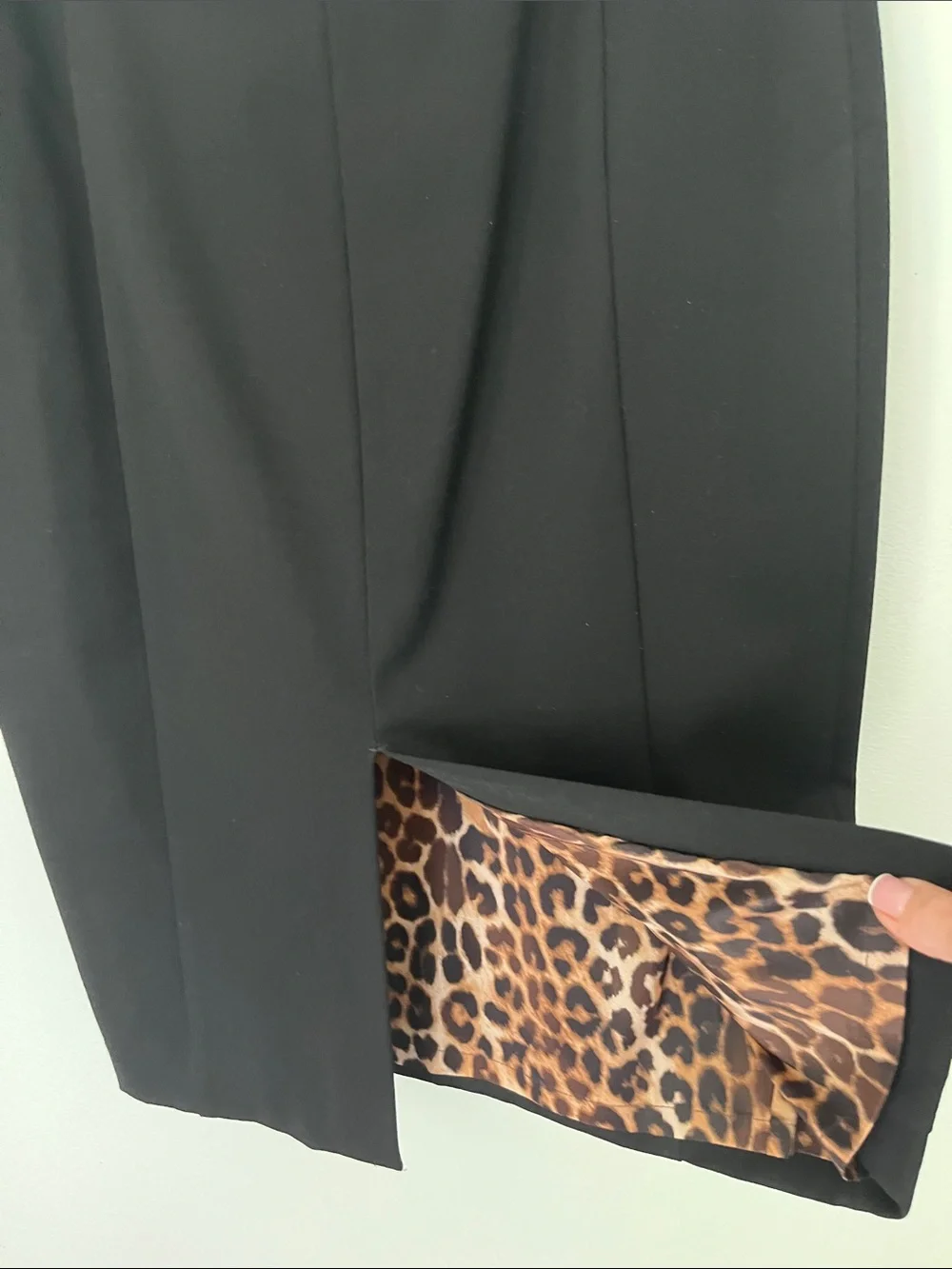 Classic Black Pencil Skirt - Women's Professional Staple